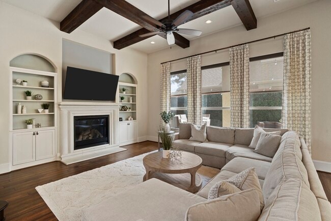 Photo - 622 Pink Azalea Trail