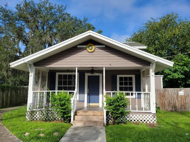 Photo - 9804 N 11th St Unit Down