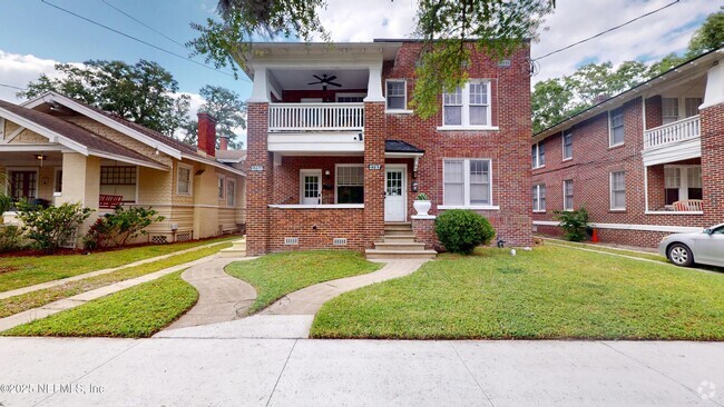 Building Photo - 2739 Herschel St Rental