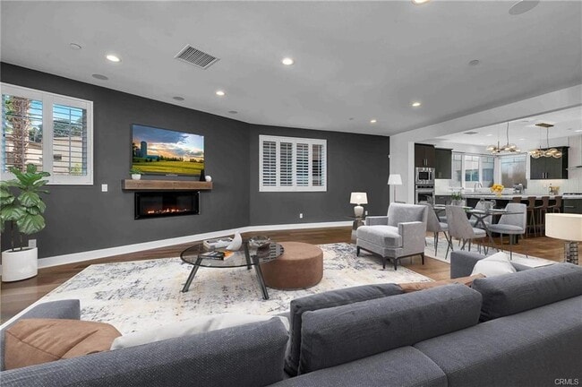 Photo - 5828 S Sparrow Ct