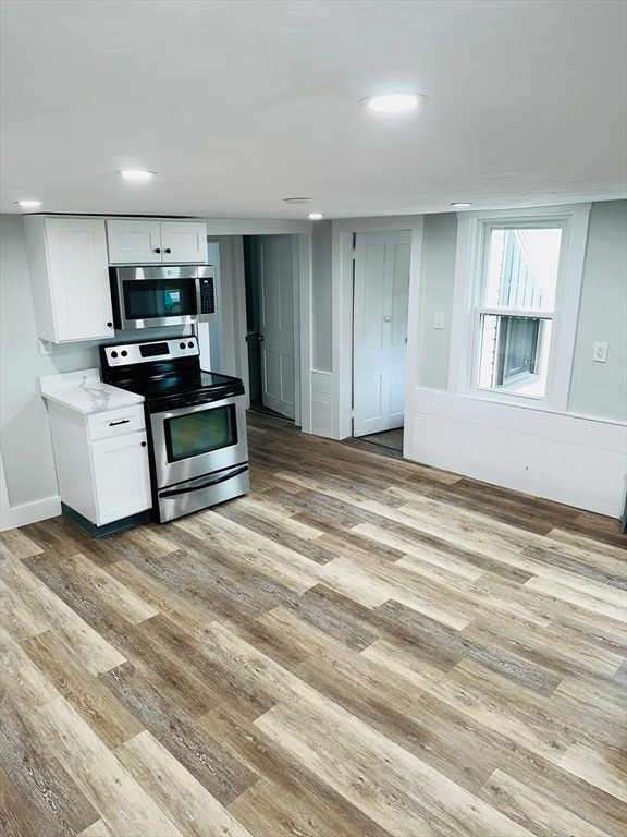 Building Photo - 13 Crapo St Unit 2