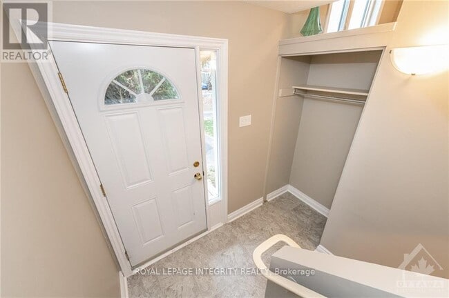 Photo - 170 Salter Crescent