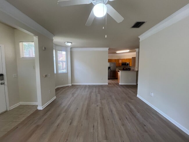 Photo - 8819 Villa View Cir Unit 107