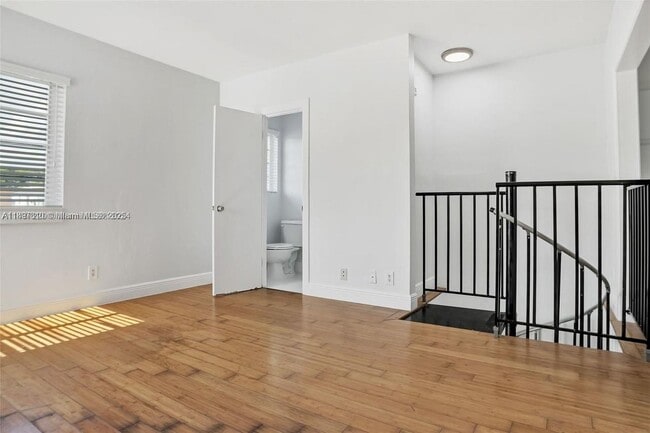 Photo - 7315 Harding Ave Unit 7