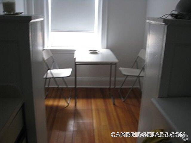Building Photo - 22 Chauncy St Rental