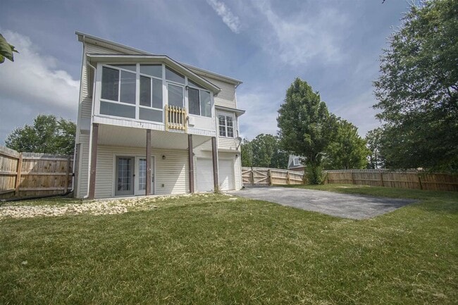 Photo - 1075 New Village Dr NW