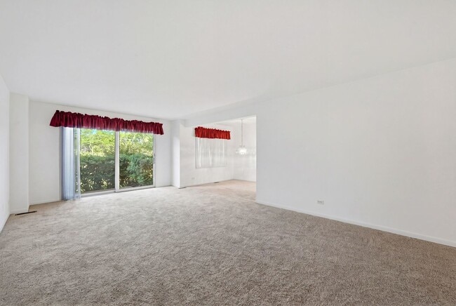 Photo - 6818 Roberts Dr Unit 3