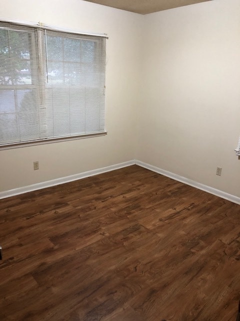 Photo - 108 N Edgewood Dr