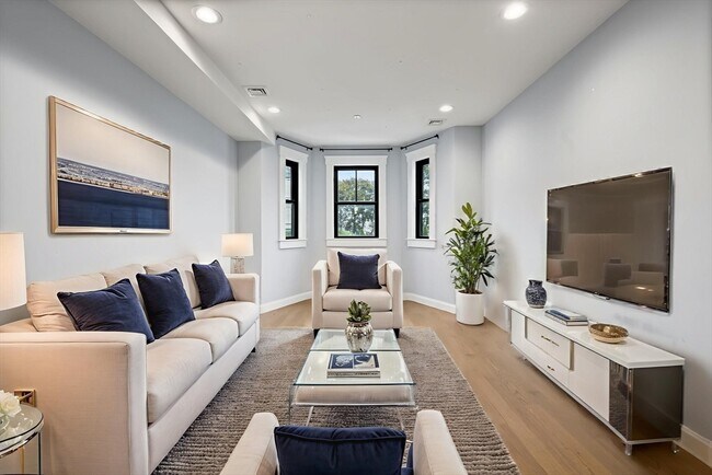 Photo - 229 E Eagle St Unidad 4