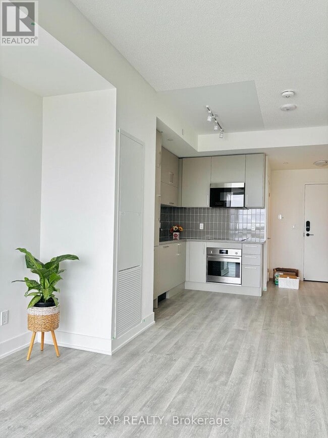 Photo - 38 Andre de Grasse St Unité 1208