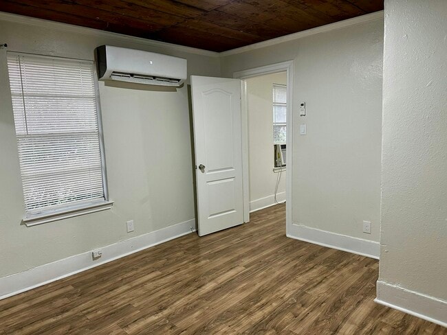 Photo - 6833 Avenue C Unit 4