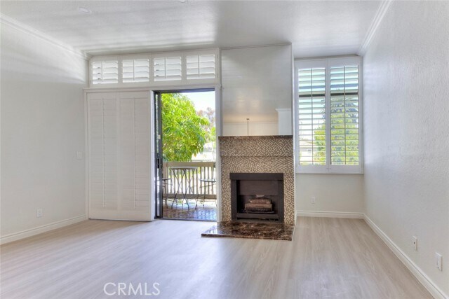 Photo - 10470 Riverside Dr Unit 102