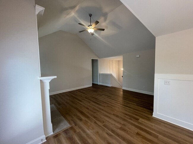 Photo - Rental in Ooltewah - 3 Bedrooms + Finished...