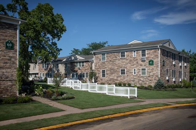 Fairfield Village At Commack