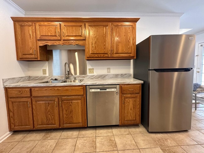 Photo - 591 Blair Rd