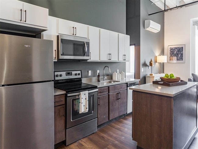 Kitchen - Philip Houze Rental