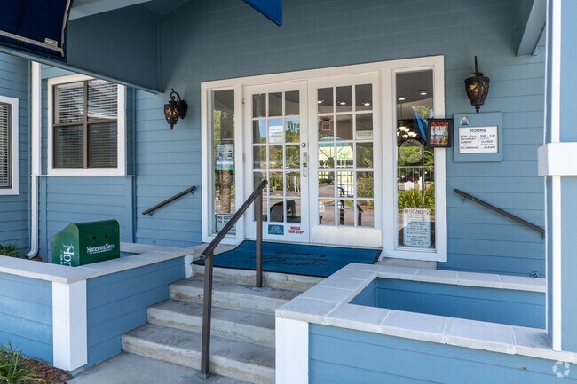 Clubhouse and Leasing Office Entrance