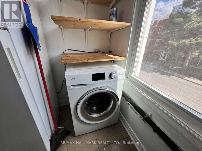 Photo - 374 Dundas St E Unité 2