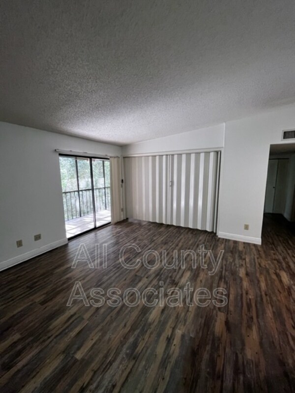 Photo - 3277 Fox Chase Cir Unit 211