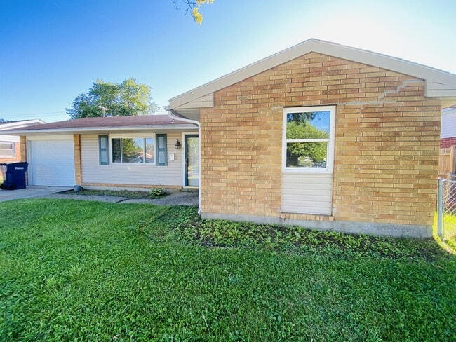 Building Photo - 607 S Sunset Dr Rental