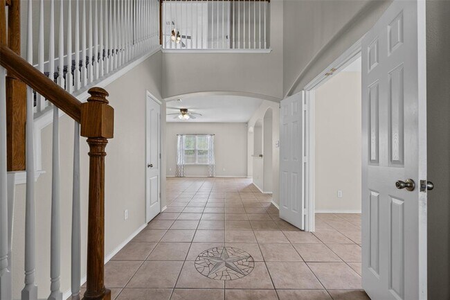 20521 Farm Pond Ln