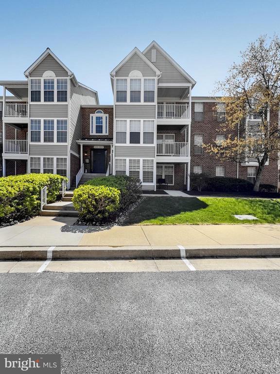 Building Photo - 3215 Katewood Ct Unit 2-3215 Rental