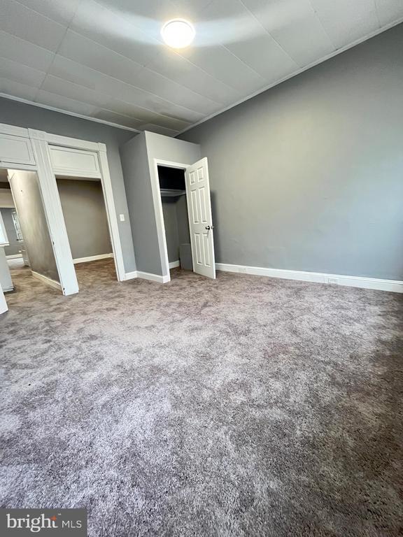 Photo - 639 N Kenwood Ave