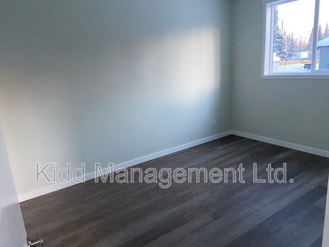 Photo - 6285 Monterey Rd W