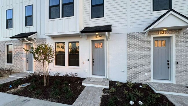 Photo - 15244 Groveside Rd