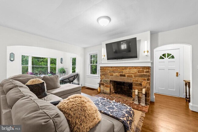 Photo - 43 Wilburtha Rd