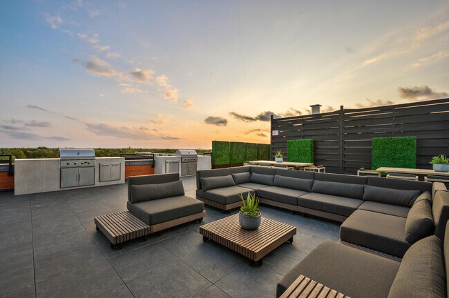 Rooftop Lounge