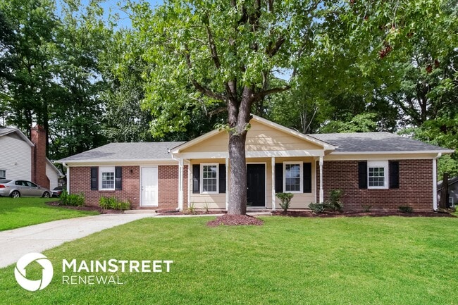 Building Photo - 4702 Yorkwood Dr