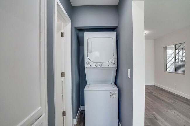 Photo - Secure, Stylish Property Near Leimert Park & Baldwin Hills