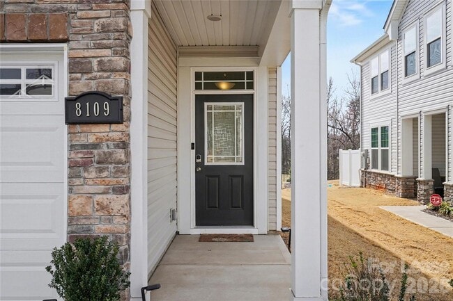 Photo - 8109 Overmeadow Ln
