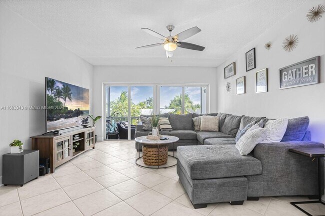 Photo - 1200 SW 12th Ave Unidad 215