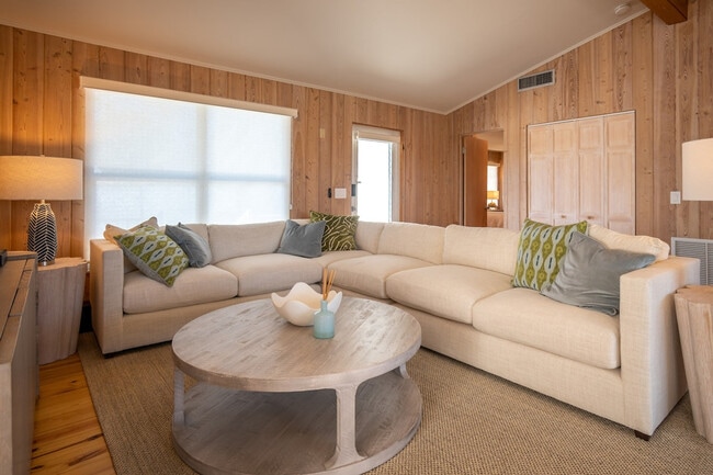 Building Photo - 7715 Manasota Key Rd Unit SI FL1-ID1590881P