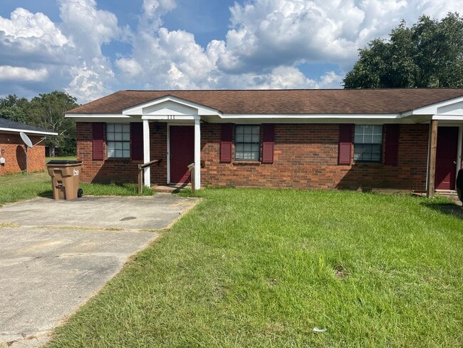 Building Photo - HARPL-109-111Kell Unit 111 Rental