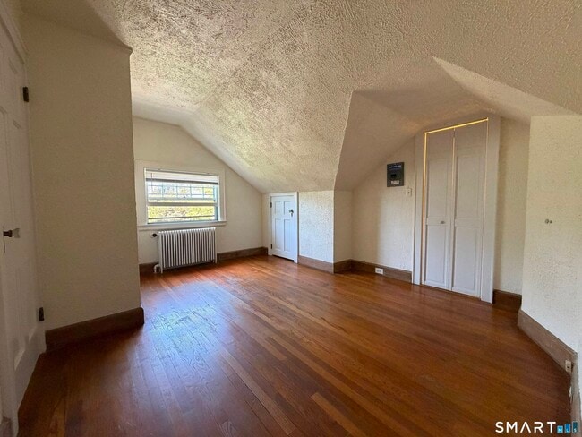 Photo - 105 Crystal St Unit 2