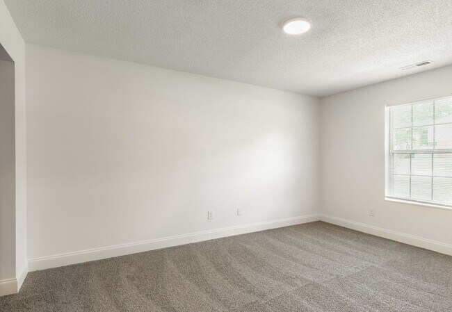 Photo - Roxford Village