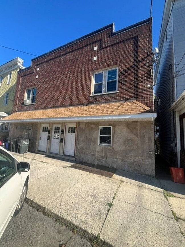 Photo - 233 E Ridge St Unit 233 East Ridge Street Apt 5