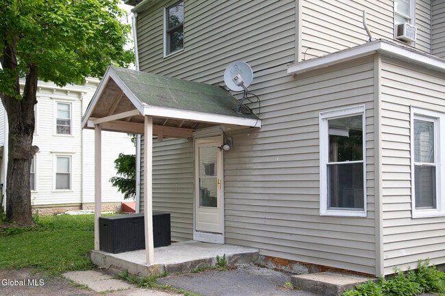 Photo - 133 Union St Unit 1