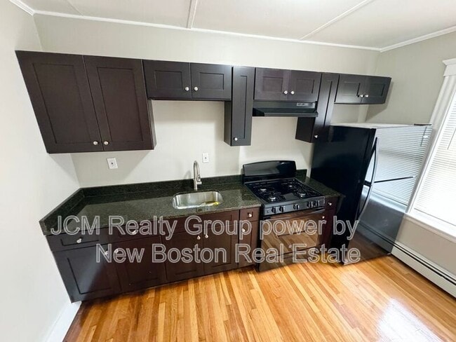 Building Photo - 23 Mall St Unit U - 9 / U - 10