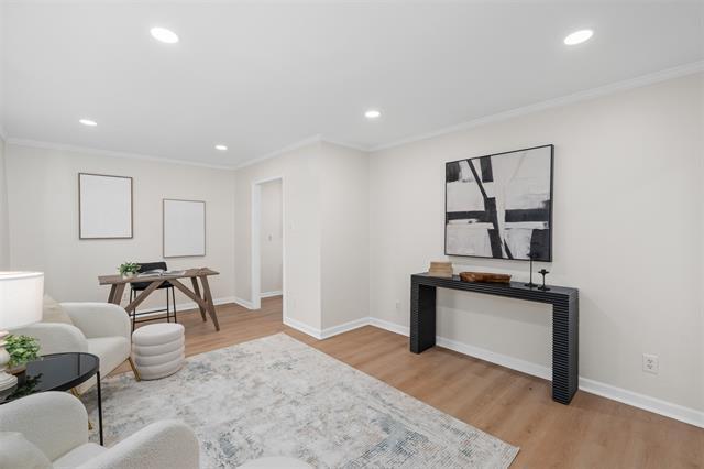 Photo - 8822 Miami Dr