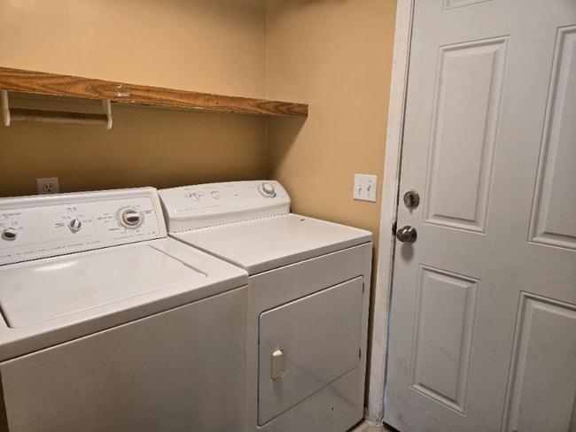 Photo - 7871 S Pistol Hill Rd