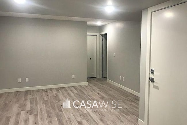 Photo - 7818-7174 174 Ave NW