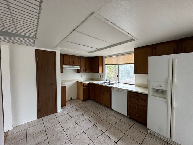 Photo - 18658 110th Pl SE