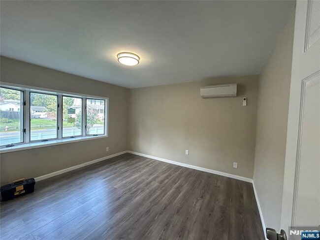 Photo - 380 Milford Ave.