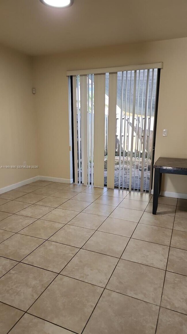 Photo - 11723 SW 238th St