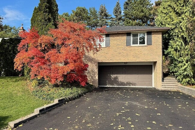 Photo - 36 Shieldmark Crescent