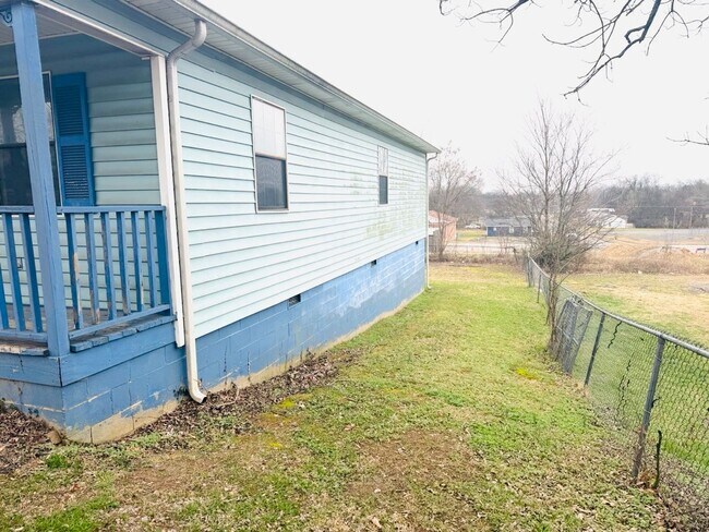 Photo - Centrally Located 4 Bedroom Home With Large Yard